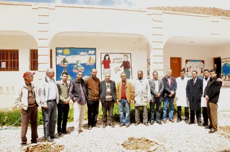 وفد من جامعة إبن زهر يسلم هبة من الكتب العلمية لفائدة مكتبة الثانوية الإعدادية أفلا إغير وفد من جامعة إبن زهر يسلم هبة من الكتب العلمية لفائدة مكتبة الثانوية الإعدادية أفلا إغير